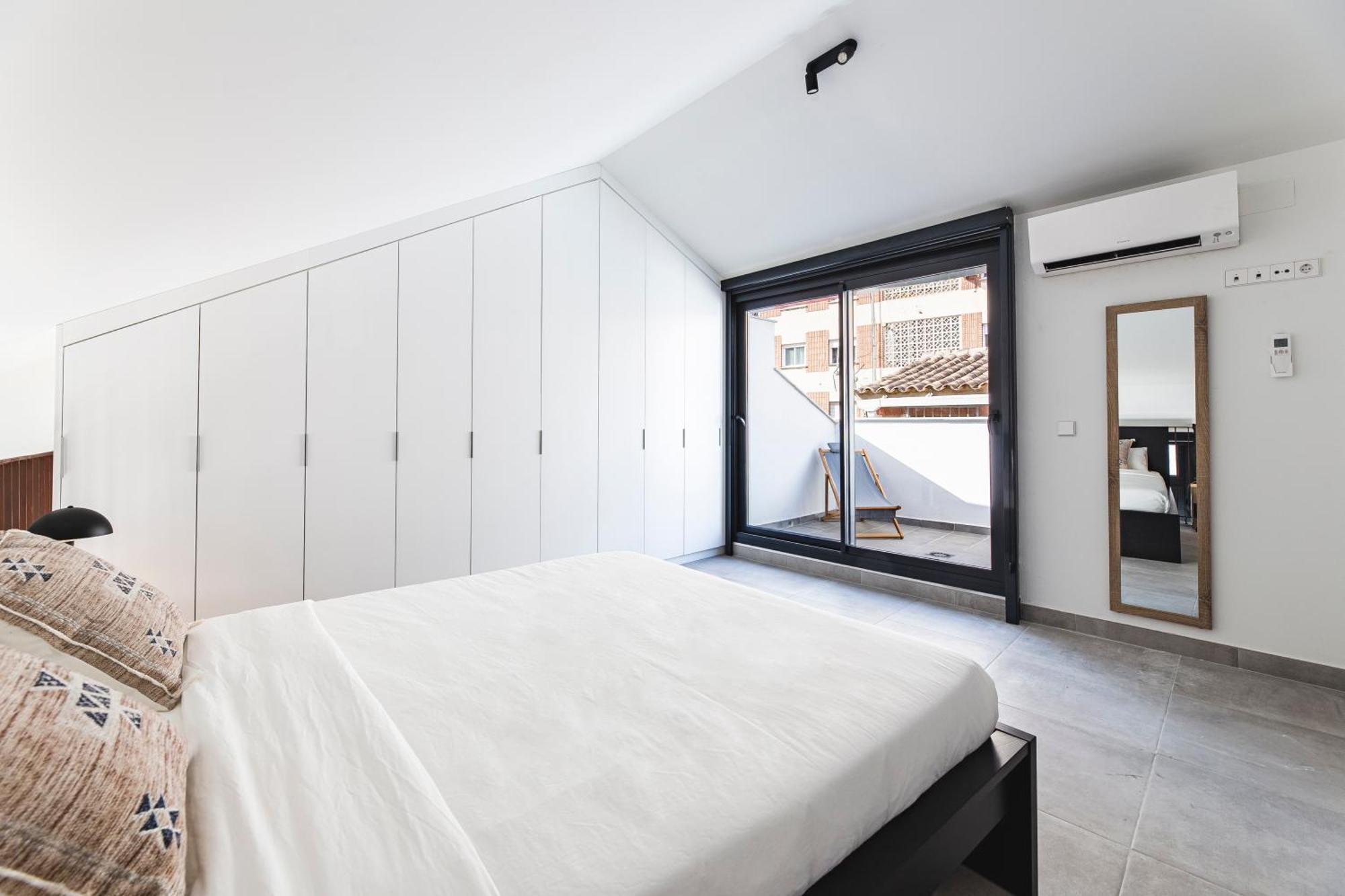 Valencia Apartments By Olala Homes Exterior photo