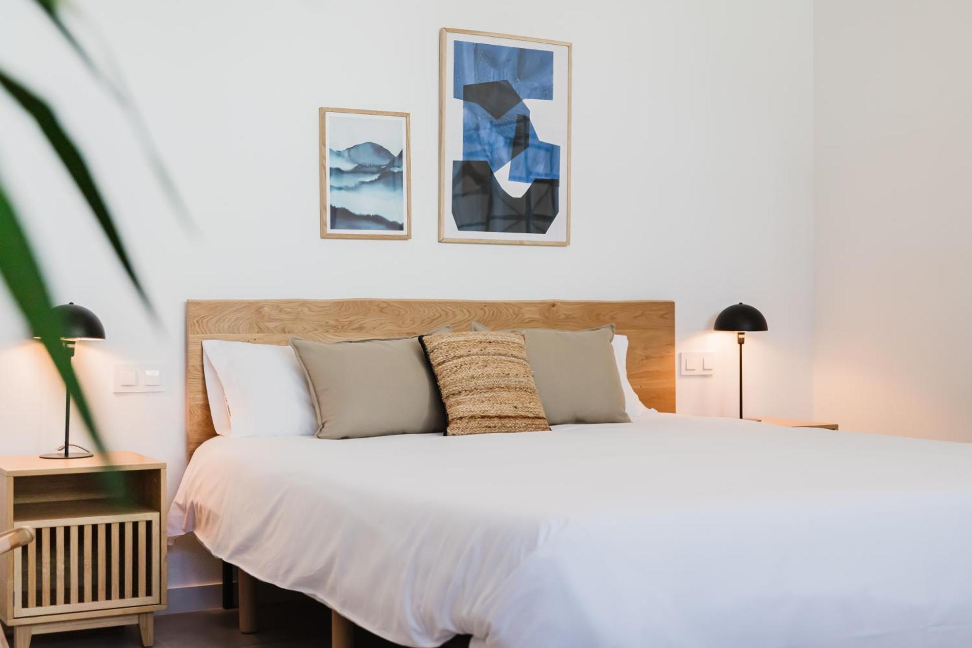 Valencia Apartments By Olala Homes Exterior photo
